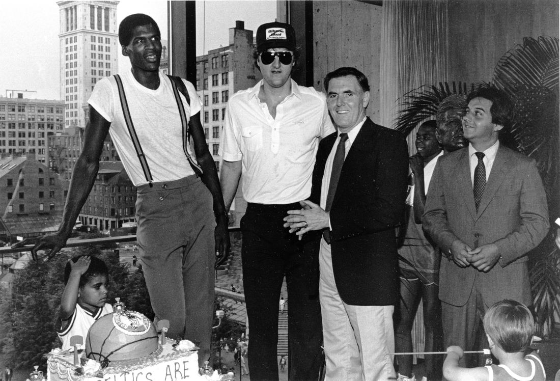 Robert Parish and Larry Bird with Boston Mayor Raymond Flynn